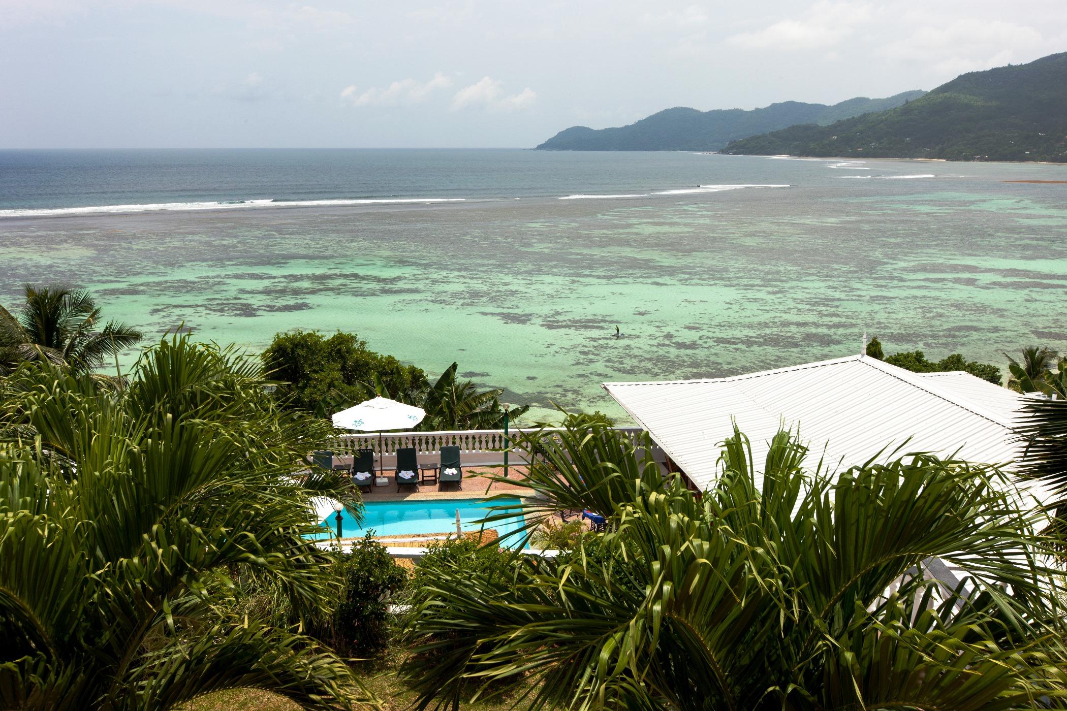 Le Relax Hotel And Restaurant Anse Royale Exterior photo