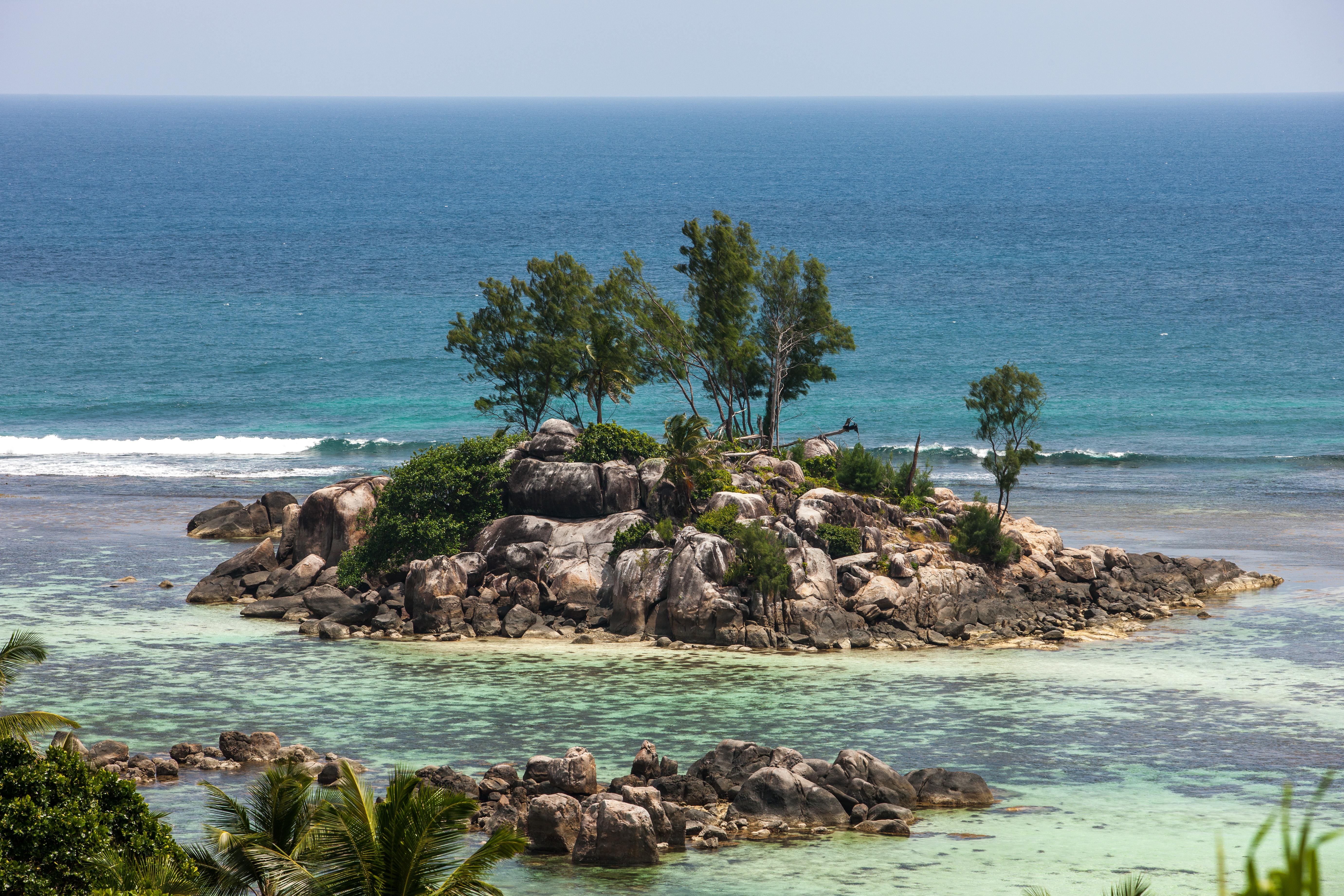 Le Relax Hotel And Restaurant Anse Royale Exterior photo