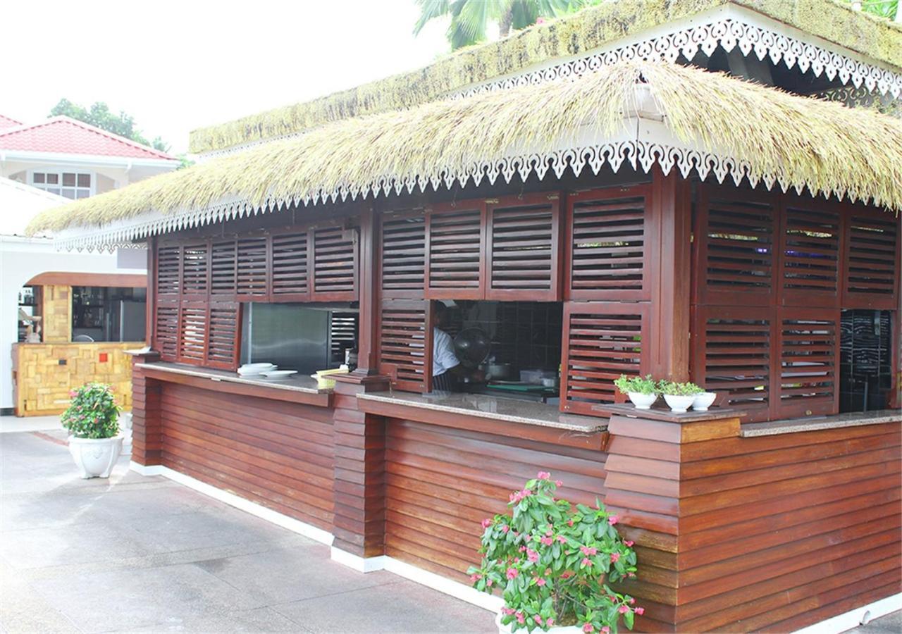 Le Relax Hotel And Restaurant Anse Royale Exterior photo